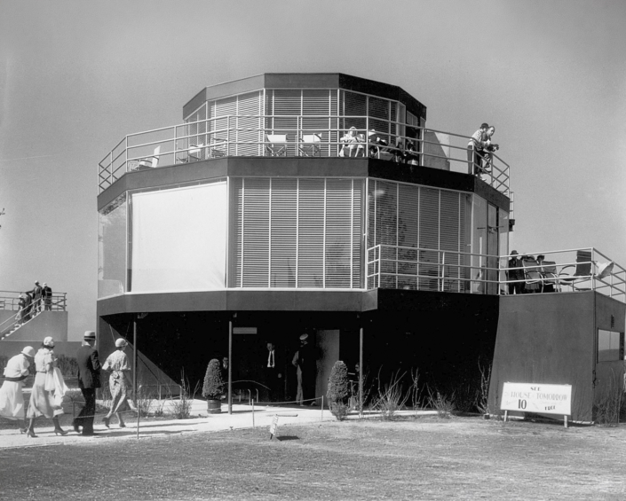 První americký skleněný dům